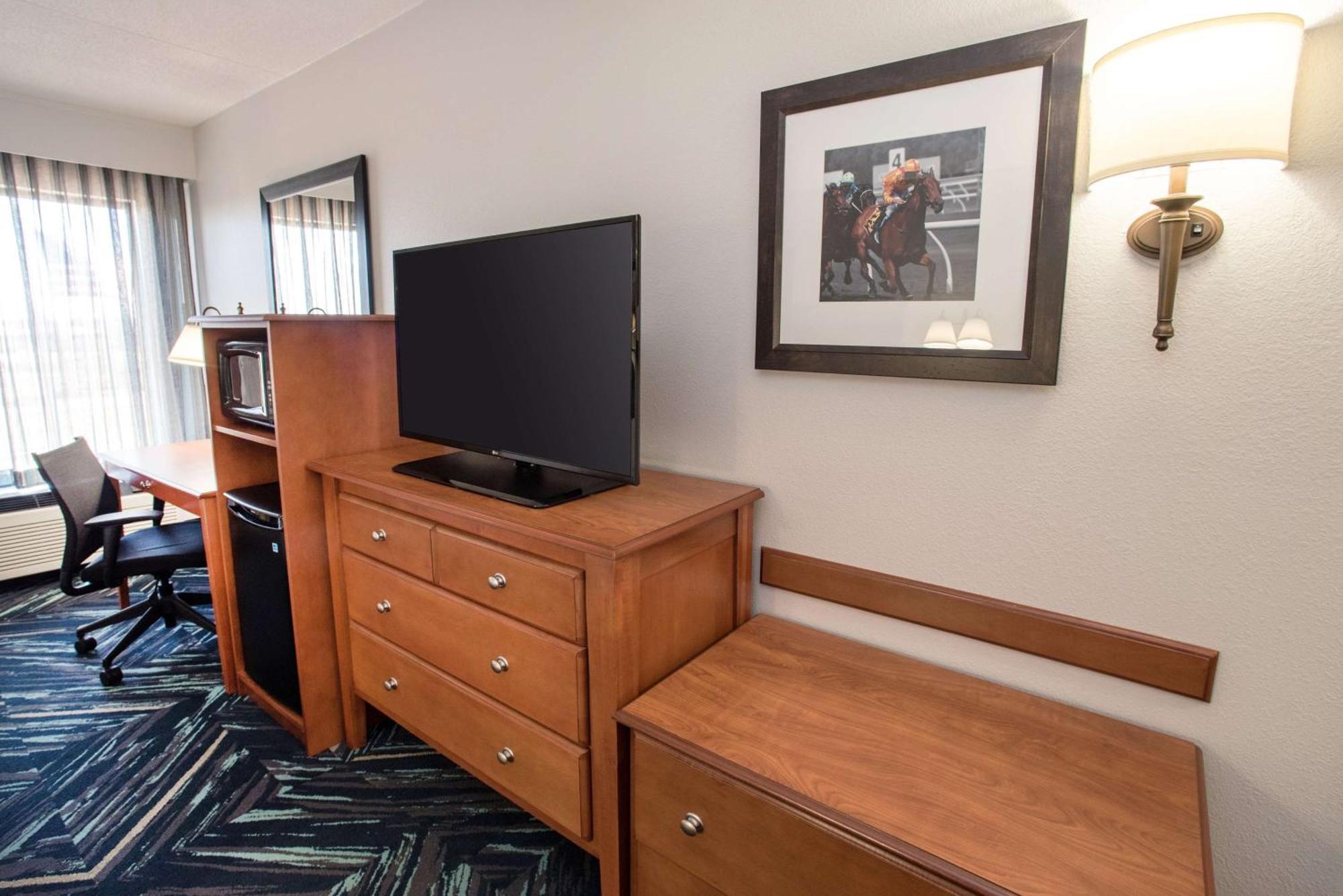 Hampton Inn Clarksville Εξωτερικό φωτογραφία