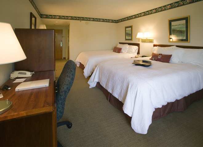 Hampton Inn Clarksville Δωμάτιο φωτογραφία